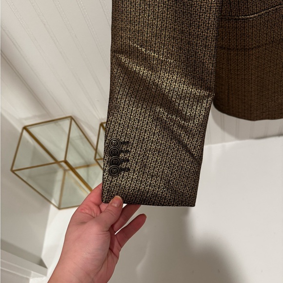 Givenchy gold & black “4G” logo blazer - Picture 5 of 15